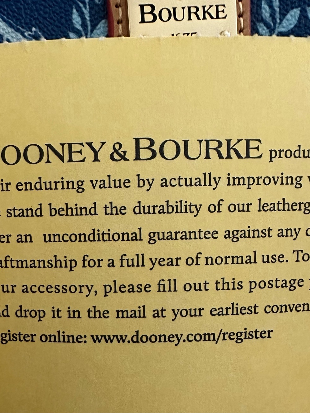 Disney Dooney & Bourke Cinderella Dream Big Wristlet Wallet - Unused Minor Flaw - Picture 10 of 13
